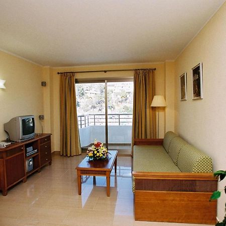 Apartamentos Balansat Port de Sant Miguel Ngoại thất bức ảnh